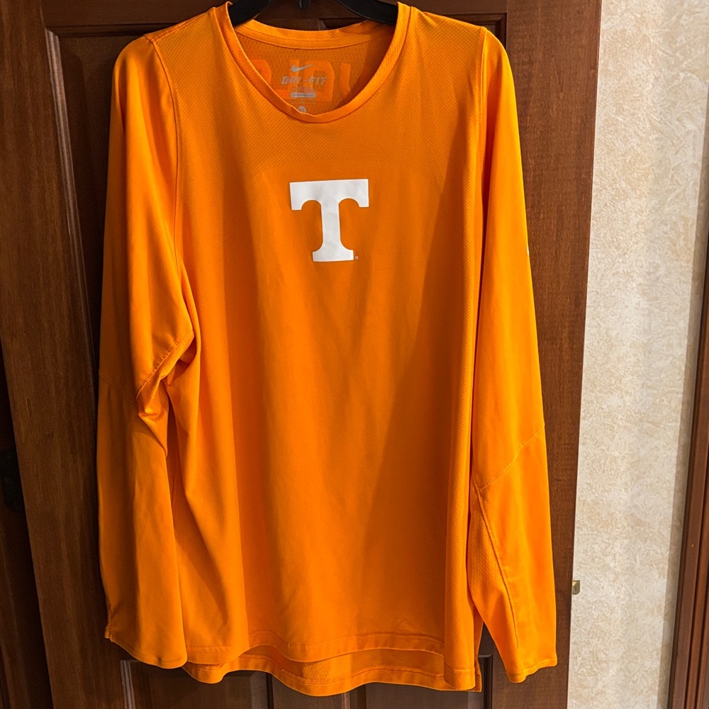 Nike Bright Orange TN Volunteers  Dri-FIT Tee, Sz XL